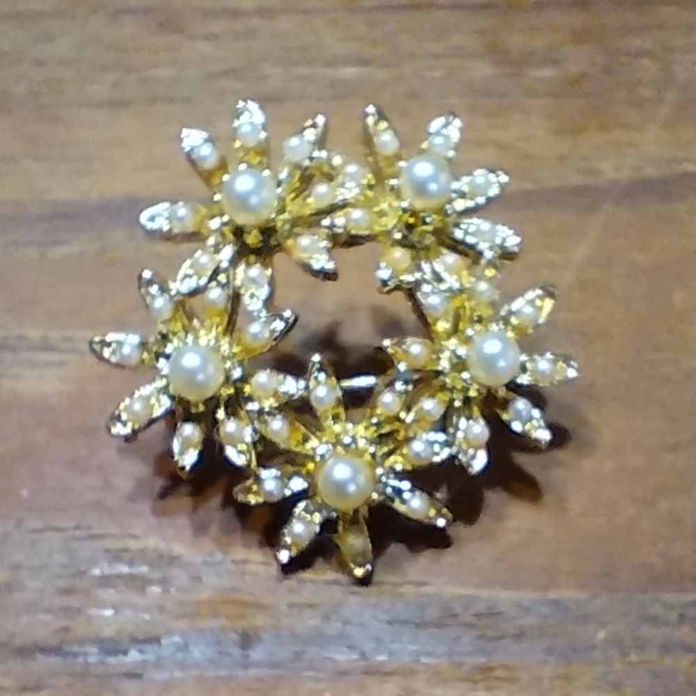Vintage Gold Brooch With White Seed Beads, Faux Pearl Flowers, Star Patt…